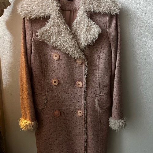 Coat half coat in sweet pink shade like new