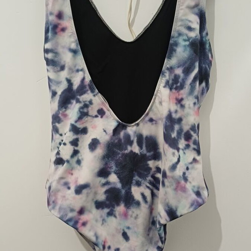 Swimsuit like new, size L