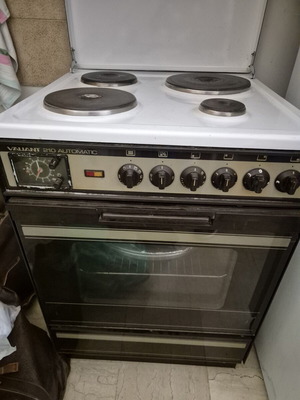 Two functional vintage style stoves