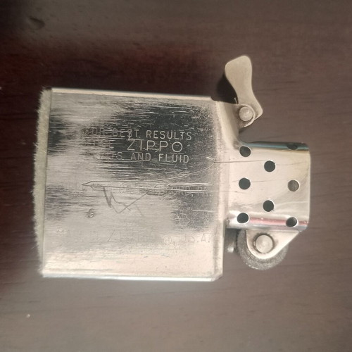 Zippo lighter 1993 like new, collectible