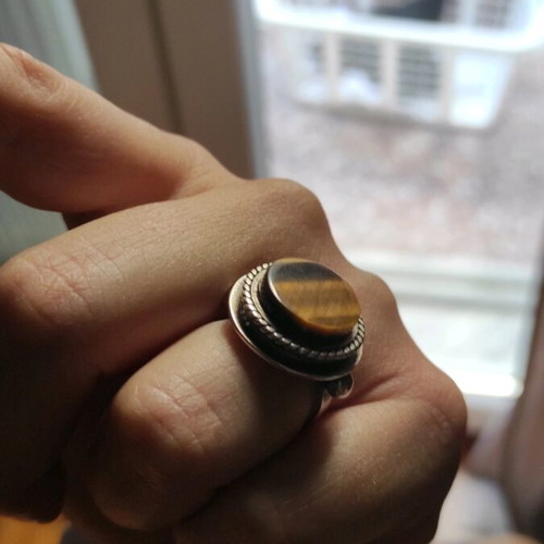 Ring with round tiger's eye stone like new, silver 950