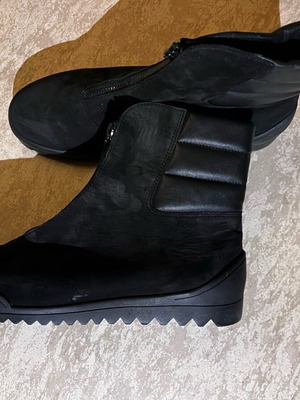 Arche black ankle boots new, size 38, suede leather with zipper