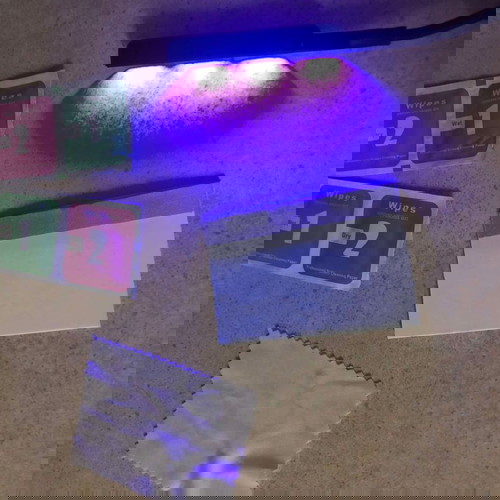 Λάμπα UV για γυαλί στο τηλέφωνο καινούργια