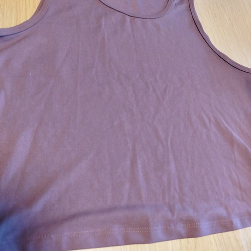 Esmara athletic crop top new, size M, burgundy-purple