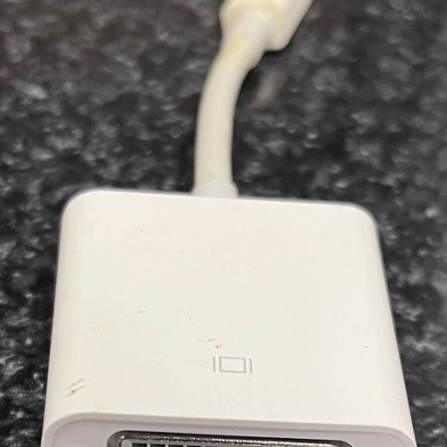 Apple Lightning to Digital AV Adapter used, no damage