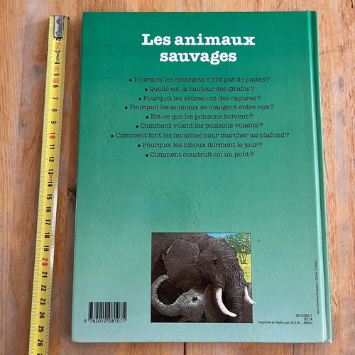 Les animaux sauvages book used, French