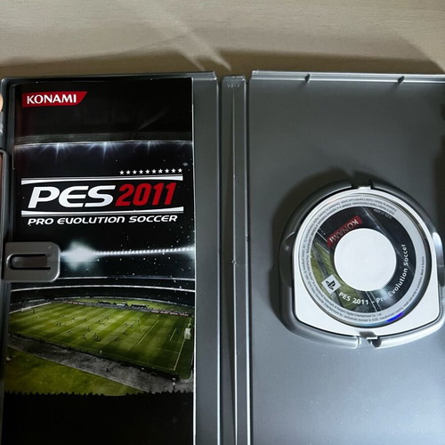 Pro Evolution Soccer 2011 like new