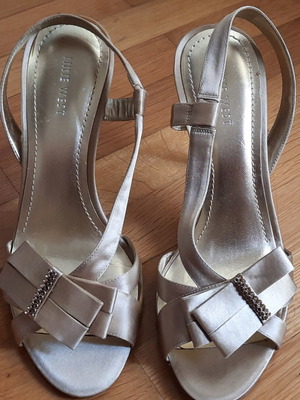 Πέδιλα slingback Nine West καινούργια, νούμερο 39, χρυσαφί