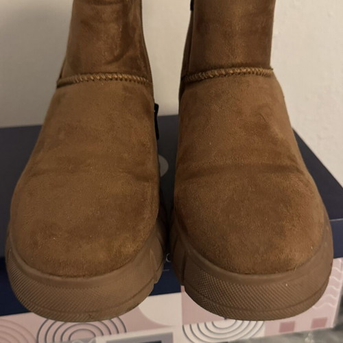 Tom Tailor waterproof boots like new, size 39, brown