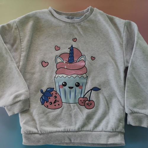 Primark quilted sweatshirt size 122 for 6-7 years like new