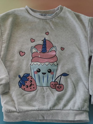 Primark quilted sweatshirt size 122 for 6-7 years like new