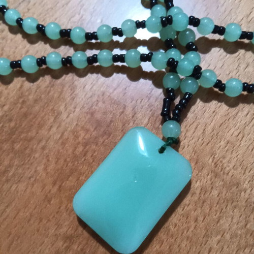 Necklace with black stones and aventurine stones handmade