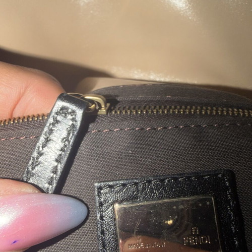 Fendi Baguette leather bag, beige and black with gold FF clasp