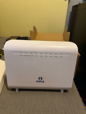 ZTE router from NOVA like new