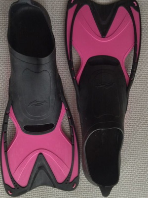 Children's swim fins like new, size 33-34