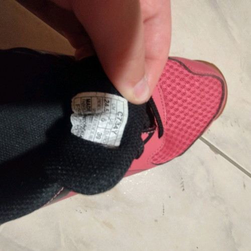 Asics Gel Upcourt athletic shoes like new, size 38, pink/black