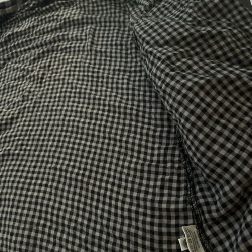 Shirt like new, size M, black and gray