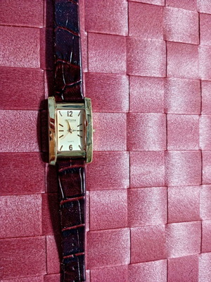 Oriflame women's watch with crocodile leather strap, new