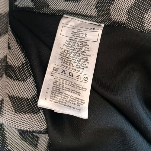 Adidas shorts like new, size S/M