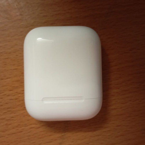 Apple AirPod left side only used, good working condition