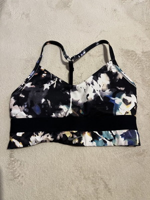 Nike sports bra like new, multicolor, size S