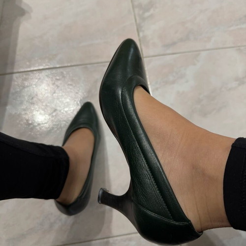 Gianna Meliani leather green pump with low heel used, size 37