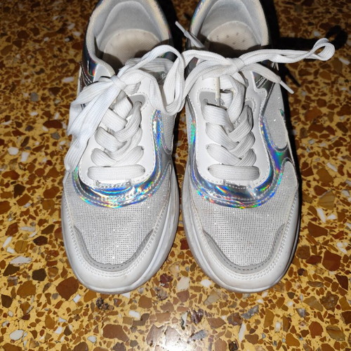 Women's athletic shoes size 37 white silver used