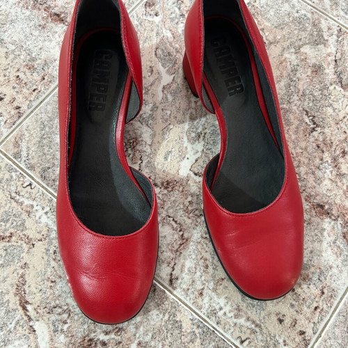 Camper leather pumps like new, timeless design