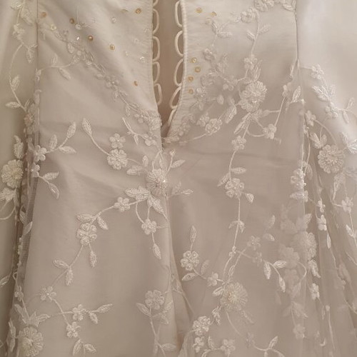 Wedding dress new, size M / 38 / 10, white
