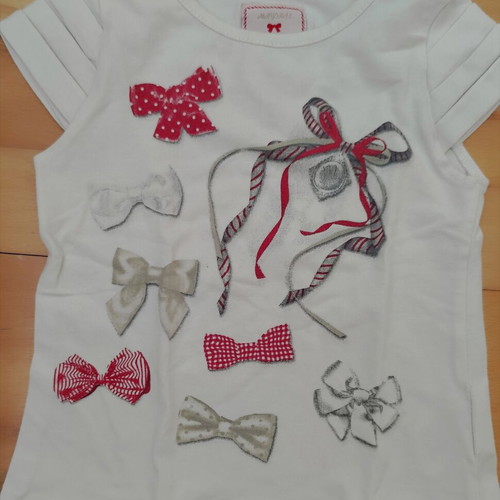 T-shirts pack of 5 size 104 cm like new