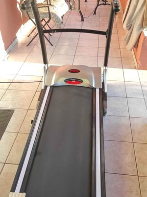 Treadmill used, functional