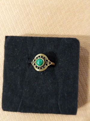 Women's ring with malachite energy crystal new