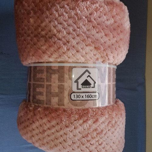 Decorative throw blanket for armchair, pink, popcorn texture