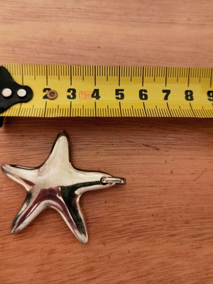 Starfish silver pendant like new, silver color