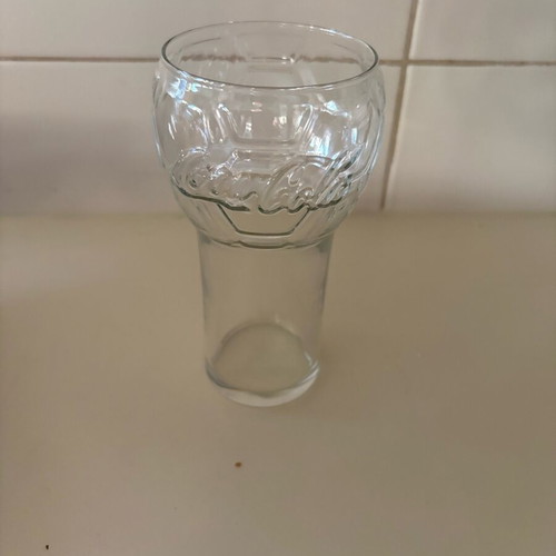 Coca Cola collectible glass like new
