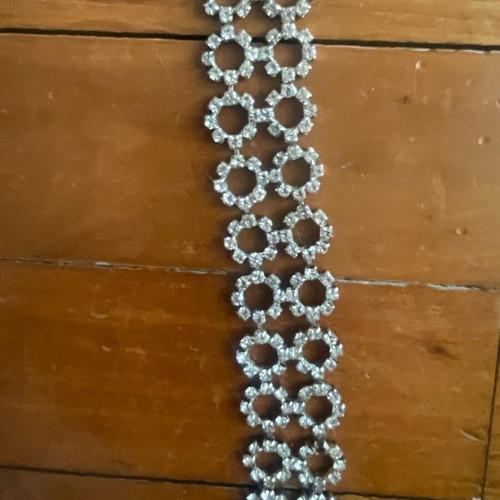 Bracelet like new, no stones missing