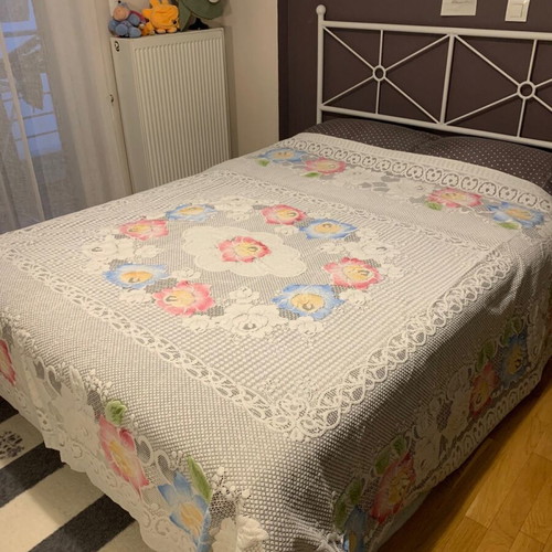 Double bed lace cover new