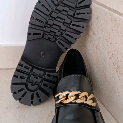 Loafers new, black, size 39