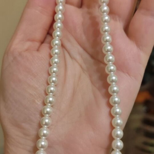 Two pearl necklaces with stainless steel magnetic clasp, new
