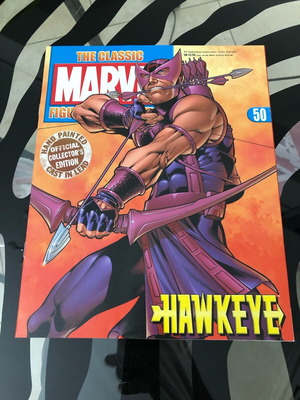 Marvel Classic Figurines Magazine 50 Hawkeye like new, English