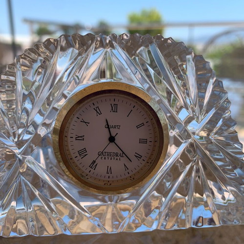 English crystal table clock like new