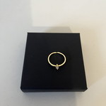 Ring type gold like new