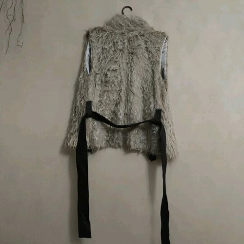 Fur sleeveless vest beige brown soft new Greek product