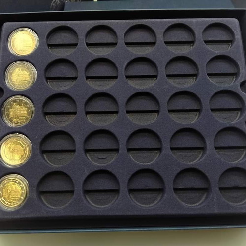 Velvet luxury case for 90 collectible two-euro coins new