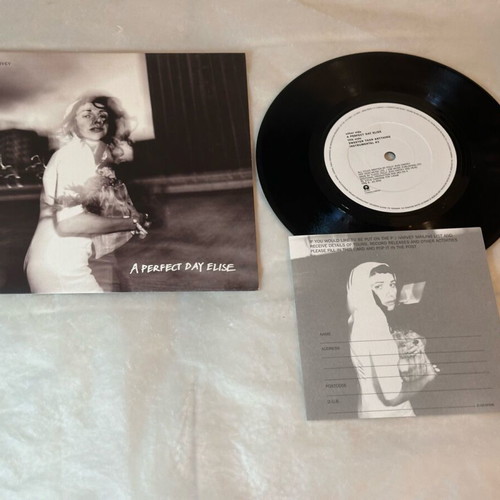 PJ Harvey A Perfect Day Elise 7” vinyl single 45 RPM like new