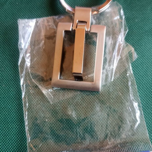 Vintage Hyundai spinning keychain, New Old Stock, heavy metal 38g