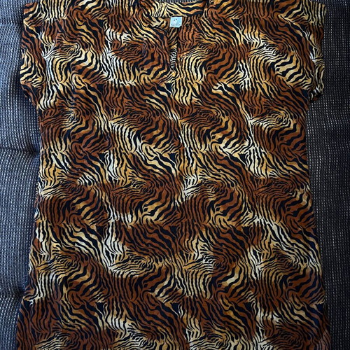 Rima Animal Print Blouse Tiger Print Vintage like new