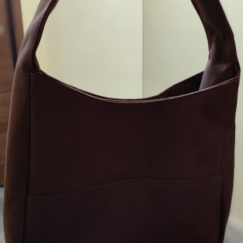 Brown shoulder bag new with external pocket