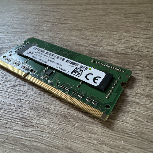 Micron 4GB DDR3L 1600MHz Laptop RAM SO-DIMM PC3L-12800 CL11 like new