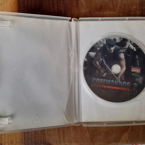 Commandos 3: Destination Berlin PC game used in good working condition